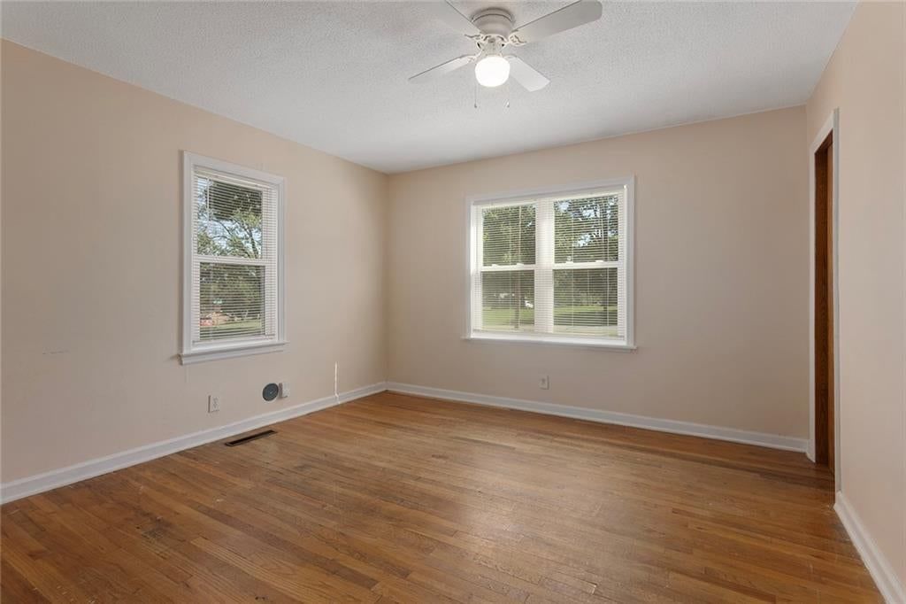 1804 Cherokee Street — photo 12