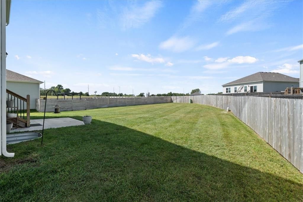 Photo 28 of 32 - 20150 Cornice Street, Spring Hill, KS 66083