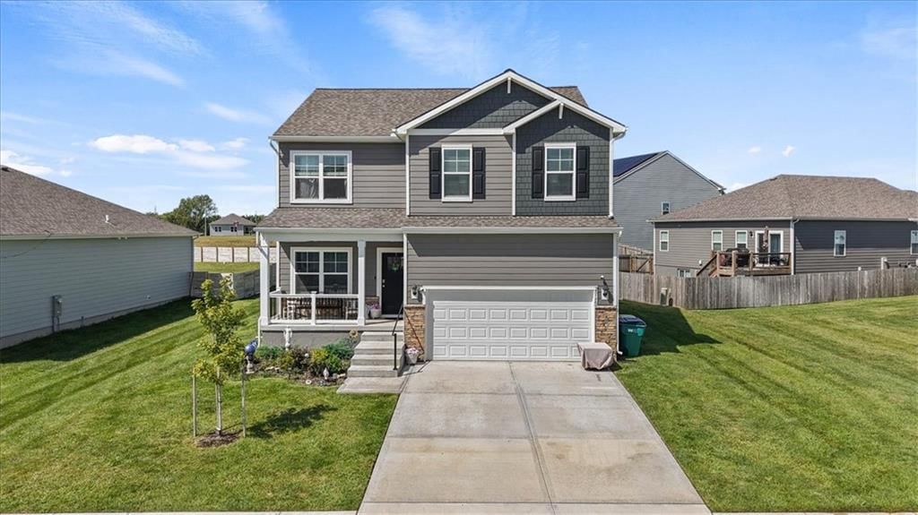 Photo 29 of 32 - 20150 Cornice Street, Spring Hill, KS 66083