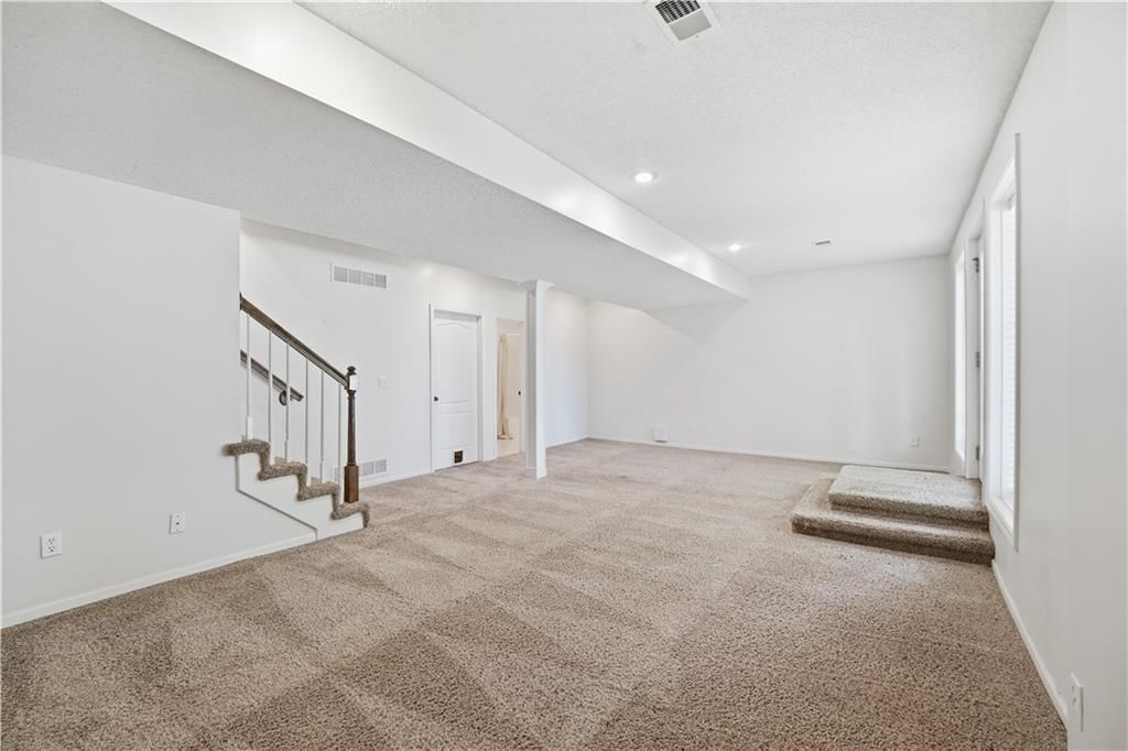 8018 W 122nd Terrace — photo 39
