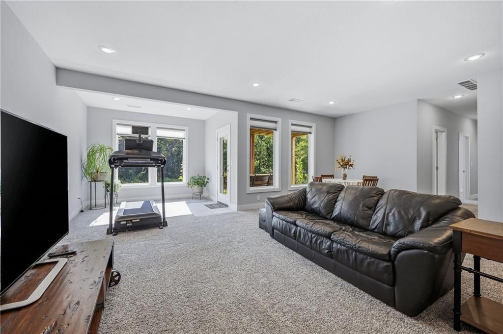 11653 S Barker Road — photo 41