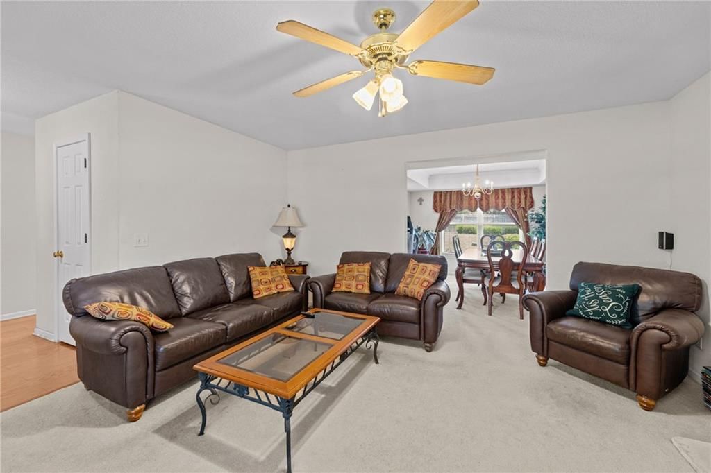 604 Stowe Court — photo 6