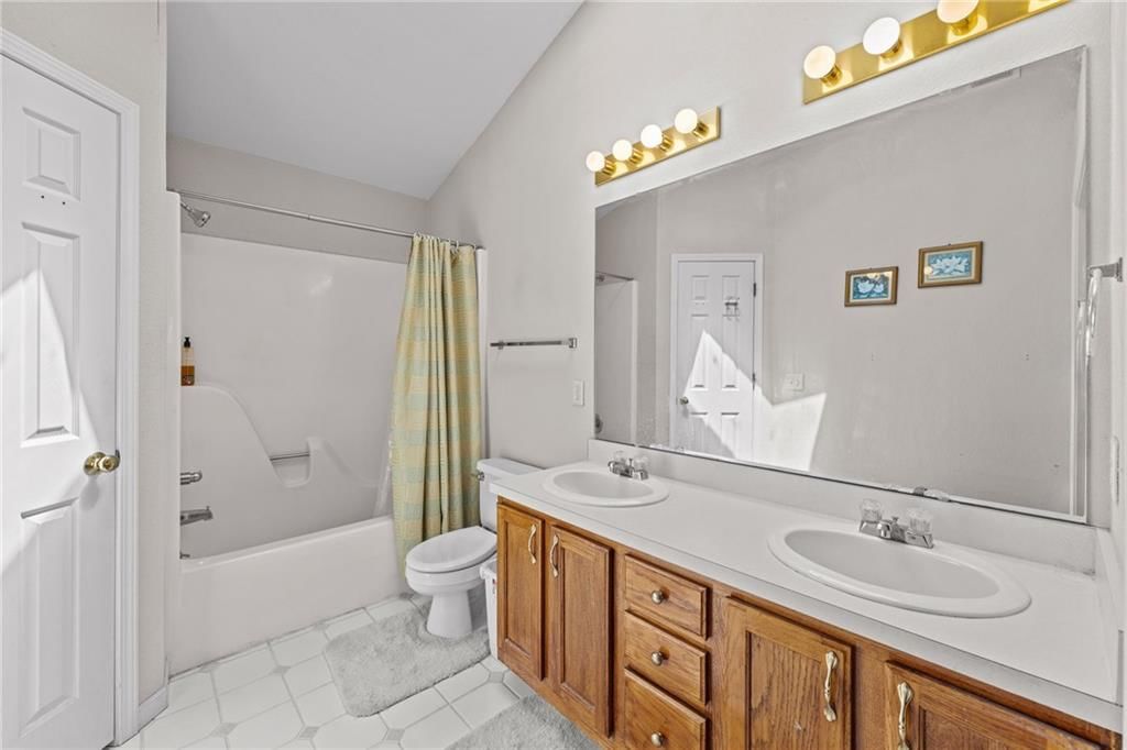 604 Stowe Court — photo 27