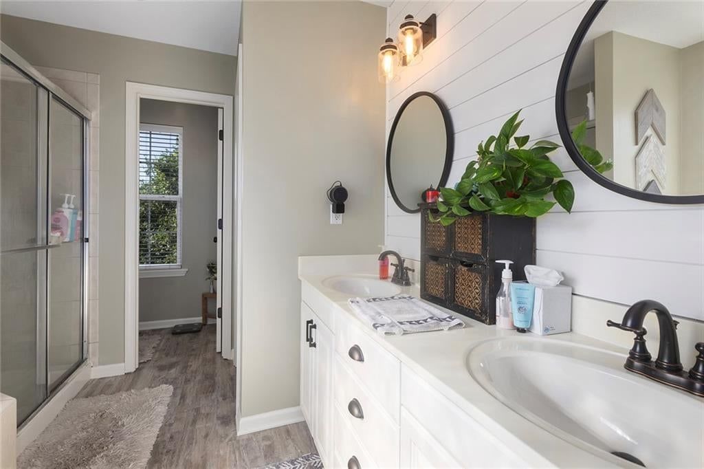 628 E Dogwood Street — photo 16