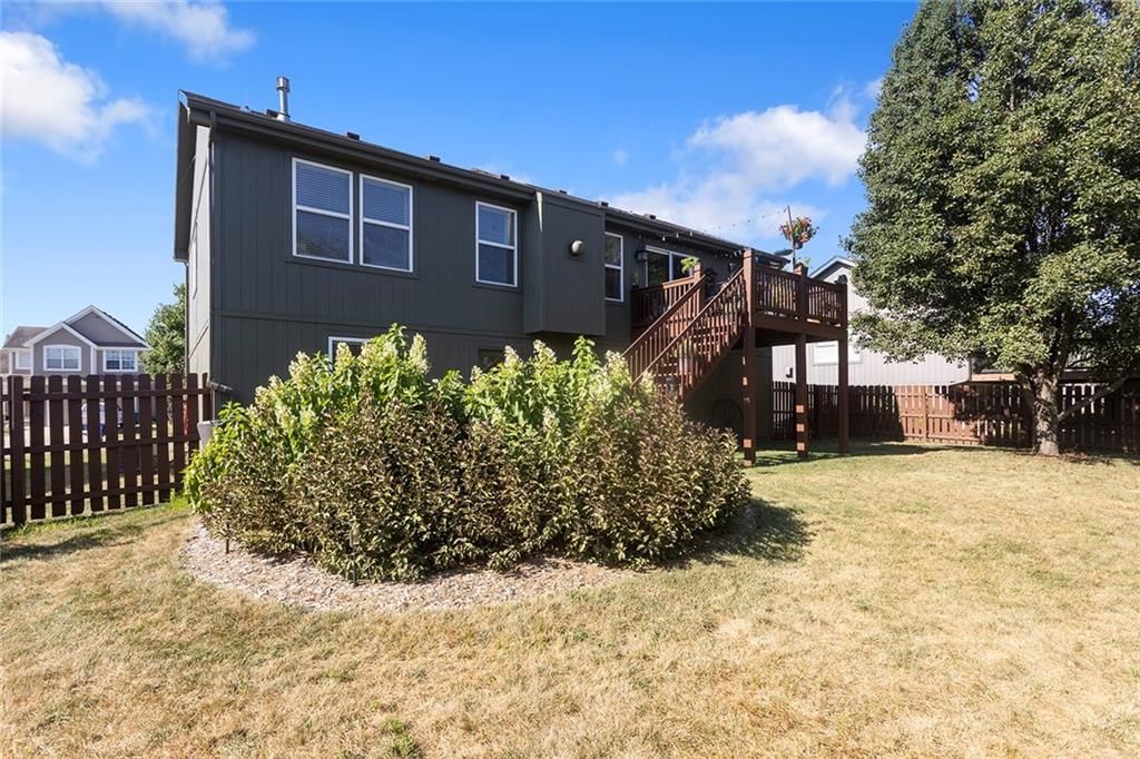 628 E Dogwood Street — photo 26
