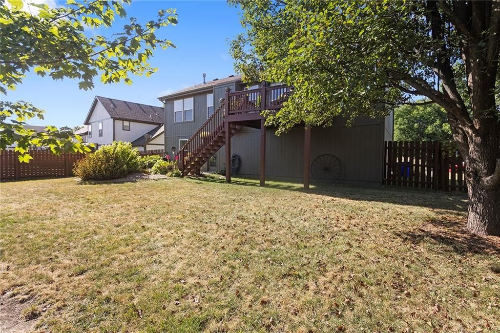 628 E Dogwood Street — photo 28