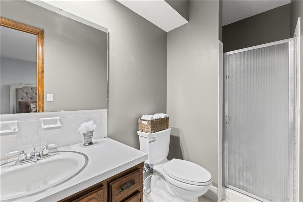 2612 NE 69th Street — photo 15