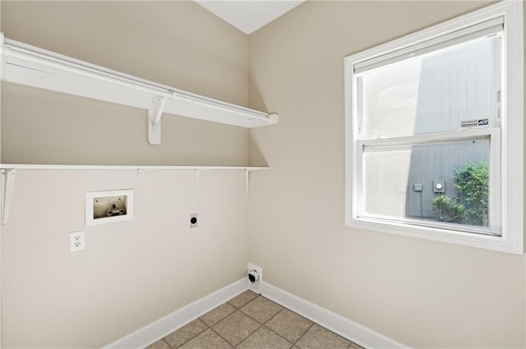 15421 S Alcan Street — photo 25