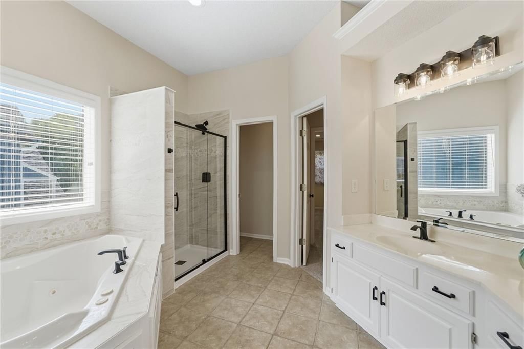 15421 S Alcan Street — photo 30