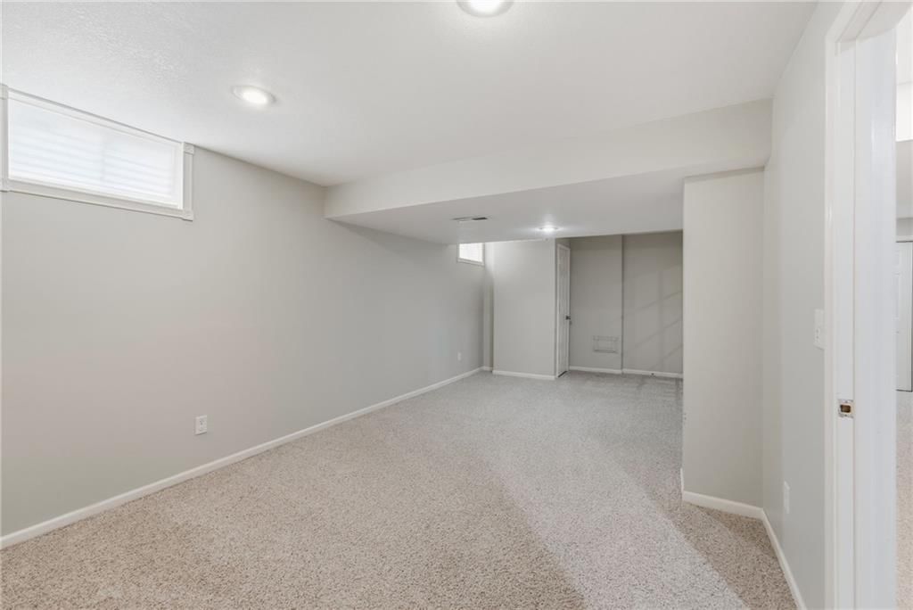 15421 S Alcan Street — photo 45