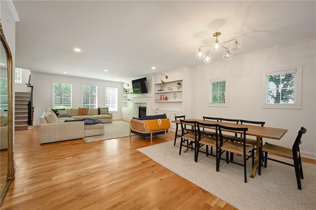 5917 W 61st Terrace — photo 9