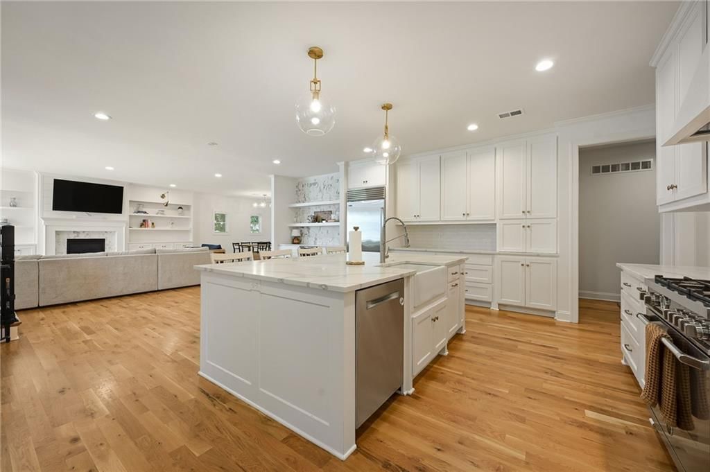 5917 W 61st Terrace — photo 17