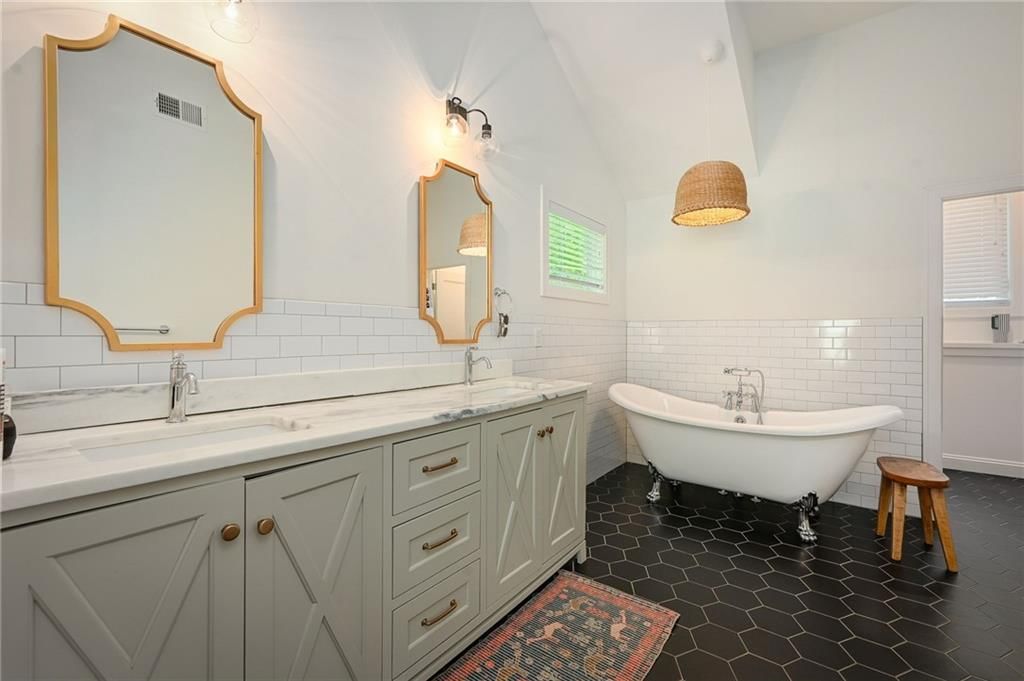 5917 W 61st Terrace — photo 25