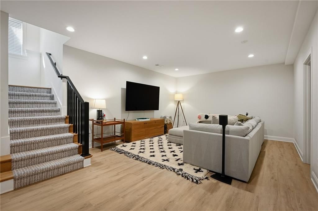 5917 W 61st Terrace — photo 36
