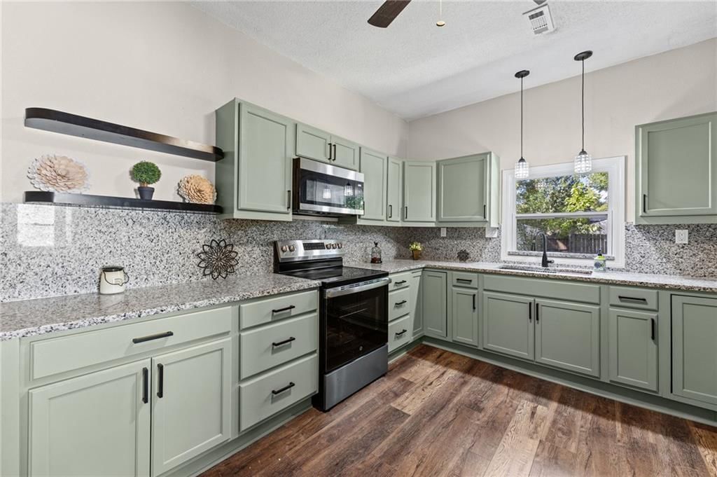 726 Pacific Avenue — photo 5
