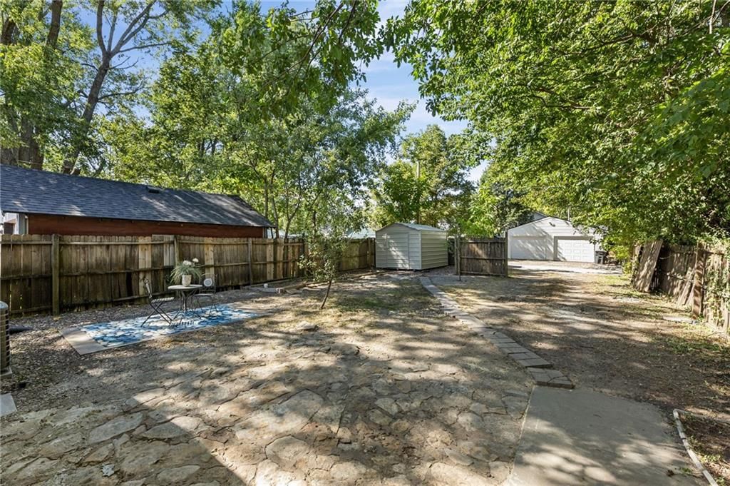 726 Pacific Avenue — photo 30