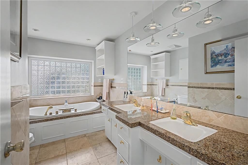 8311 Juniper Street — photo 15