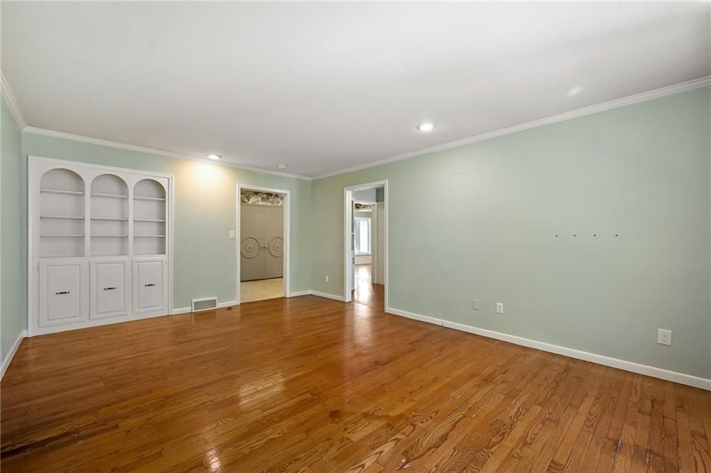 8311 Juniper Street — photo 17