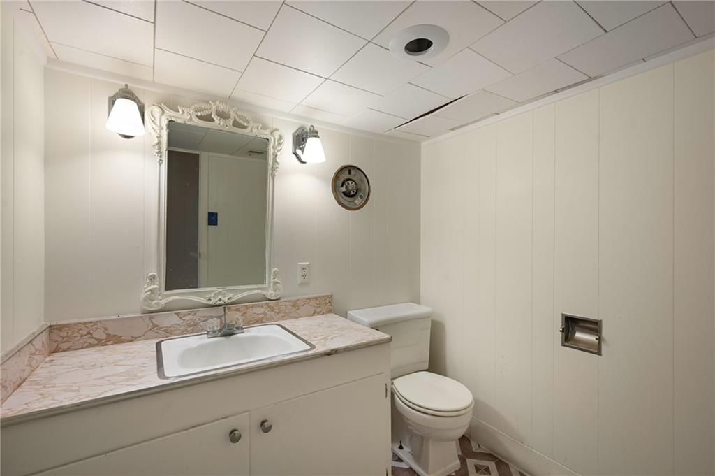 8311 Juniper Street — photo 37