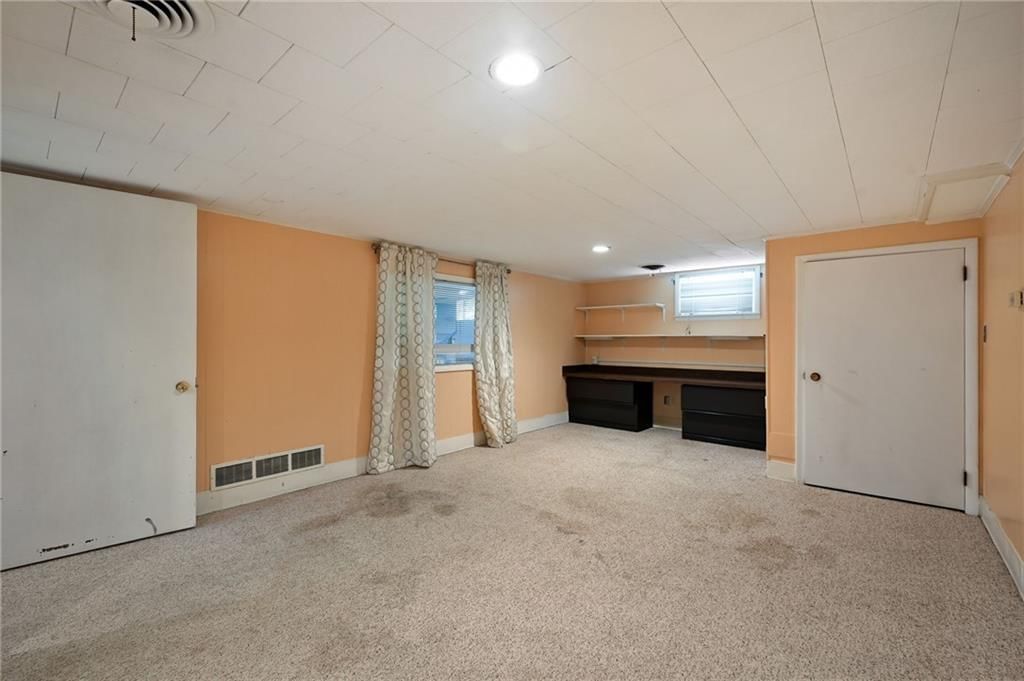 8311 Juniper Street — photo 38