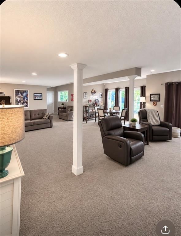 8008 Park Ridge Drive — photo 4