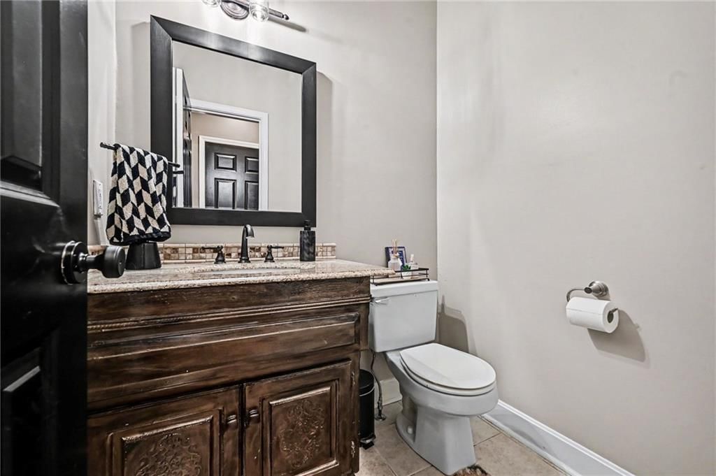 8008 Park Ridge Drive — photo 15