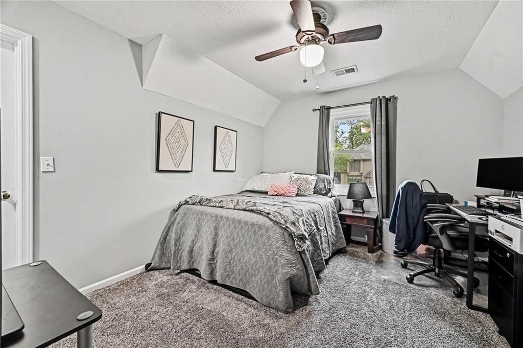 8008 Park Ridge Drive — photo 22