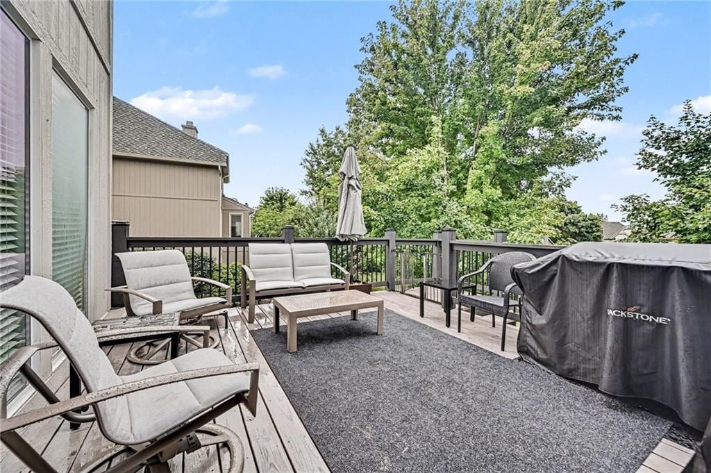 8008 Park Ridge Drive — photo 33
