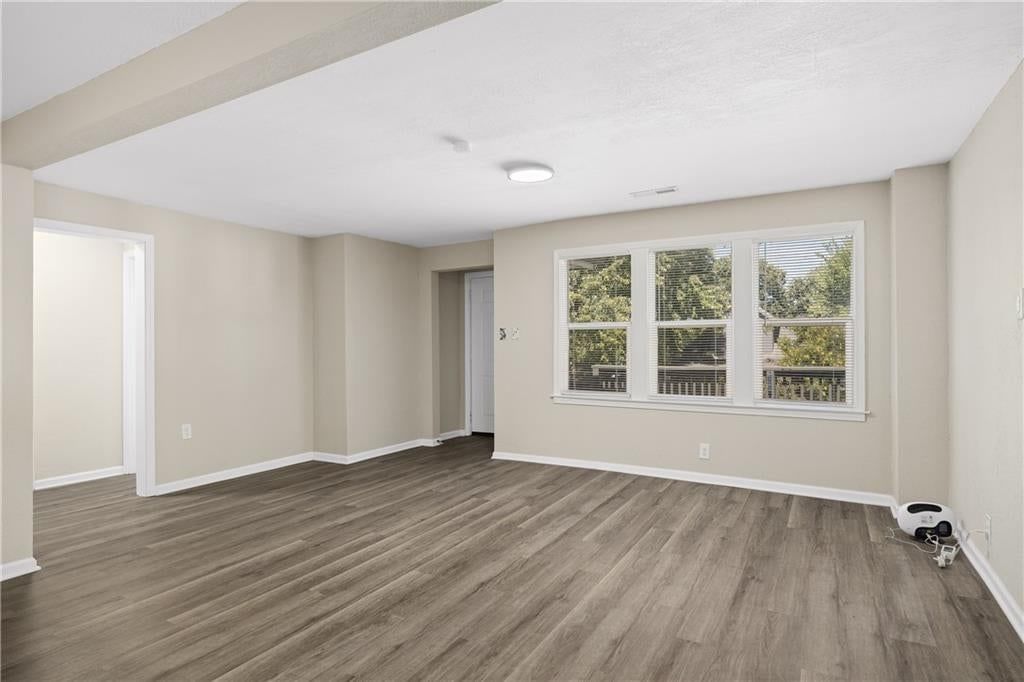 2718 Mary Street — photo 5