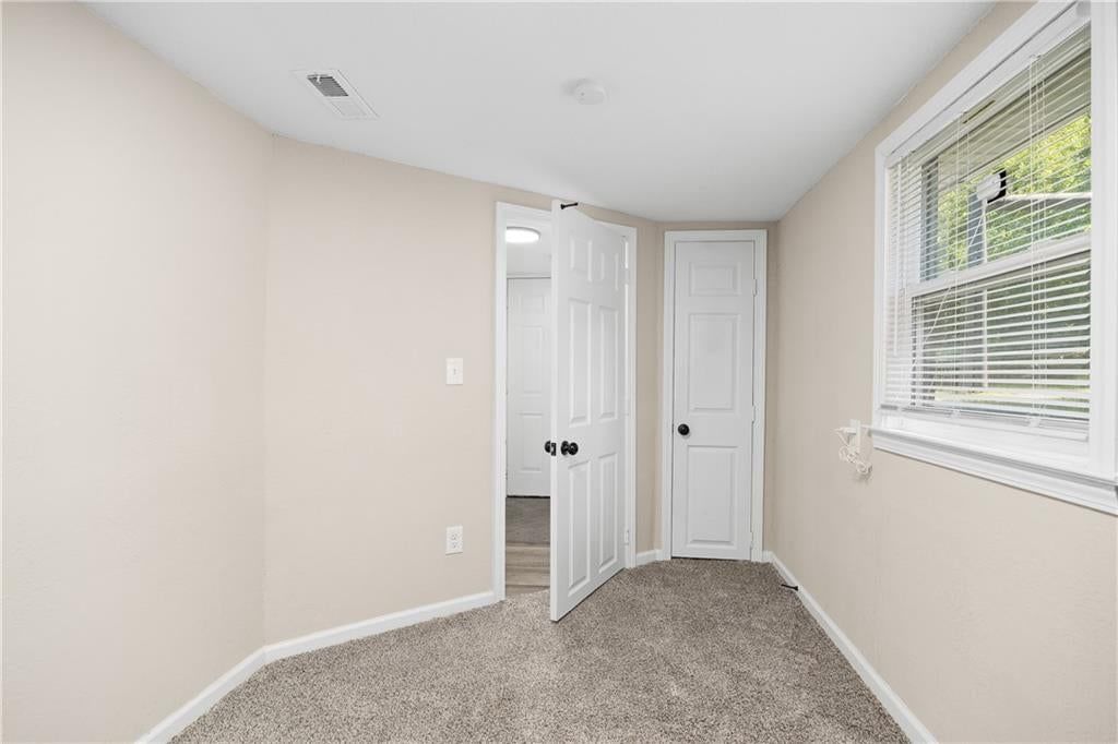 2718 Mary Street — photo 18