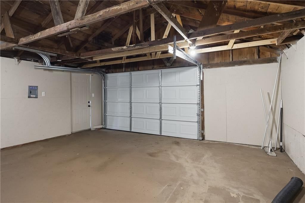 2718 Mary Street — photo 22