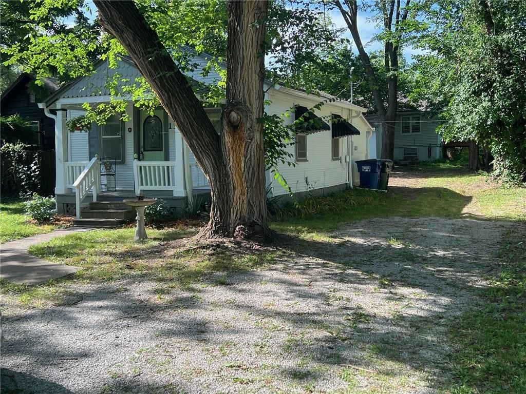1308 Oak Hill Avenue — photo 2