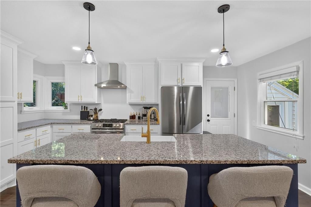 7535 Belleview Avenue — photo 10