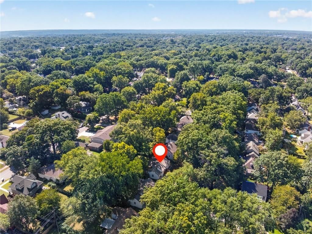 7535 Belleview Avenue — photo 35