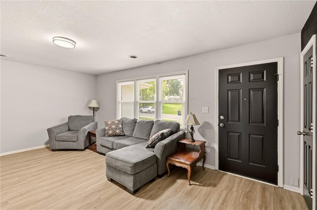 505 Quincy Boulevard — photo 6