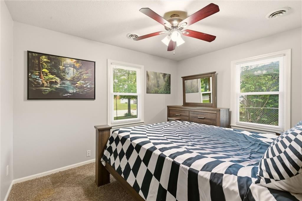 505 Quincy Boulevard — photo 15