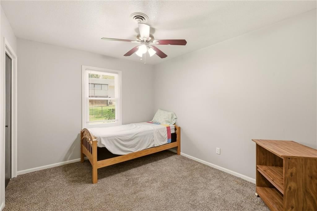 505 Quincy Boulevard — photo 18