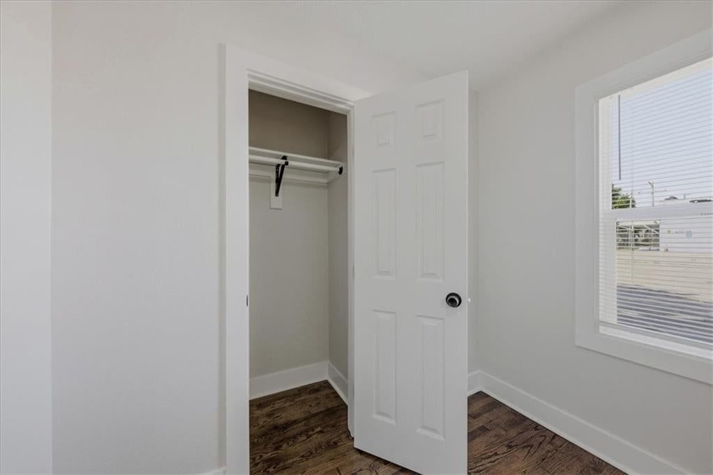 3513 Elmwood Avenue — photo 14
