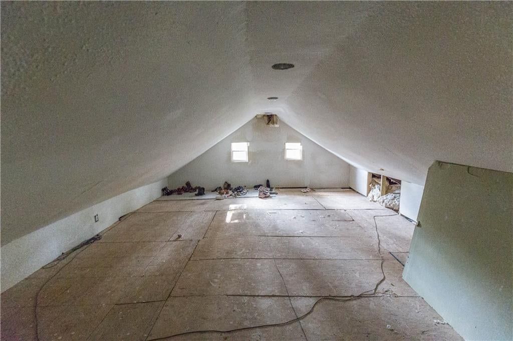 2023 Brighton Avenue — photo 17