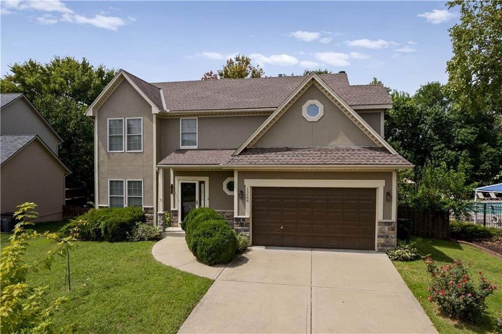 15688 S Widmer Street — photo 1