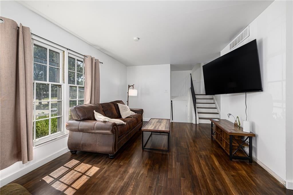 3217 Westwood Court — photo 5