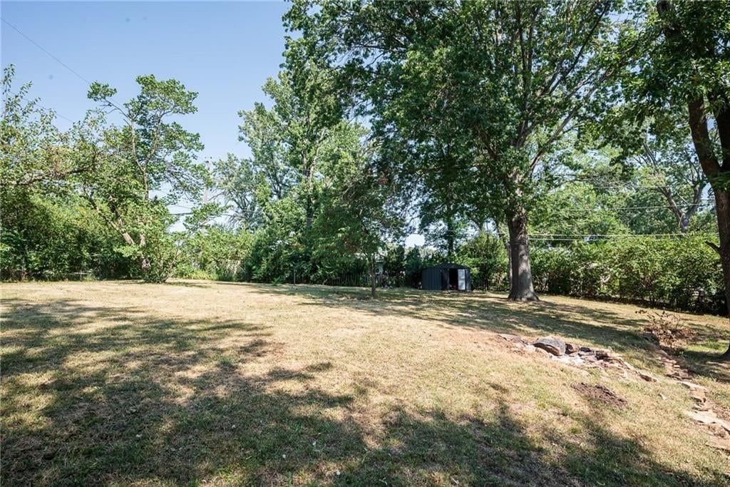 3217 Westwood Court — photo 16