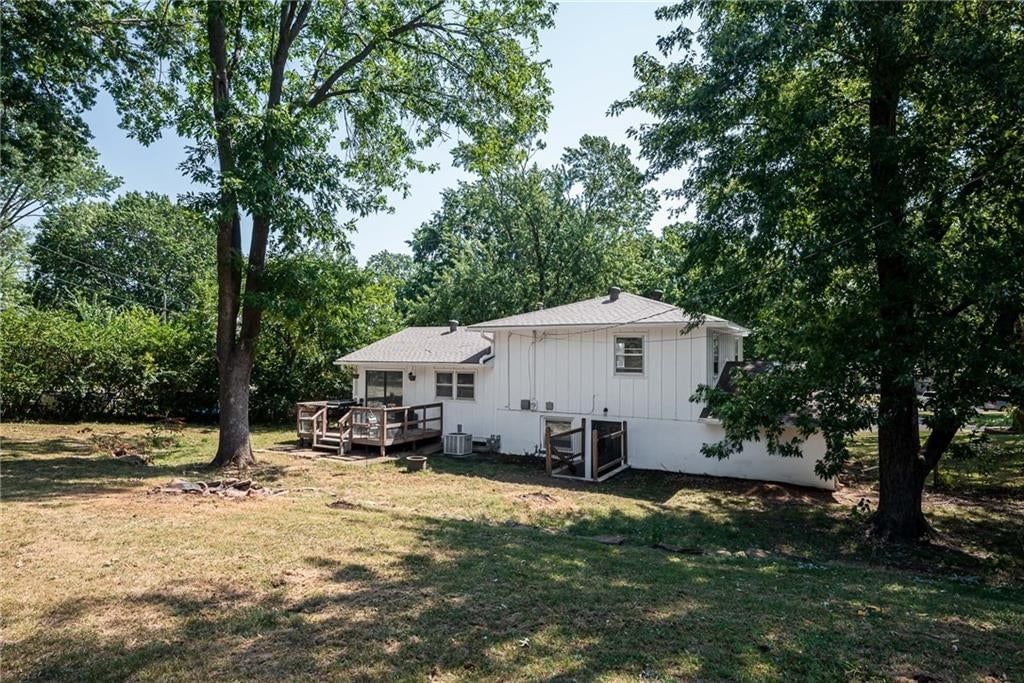3217 Westwood Court — photo 18