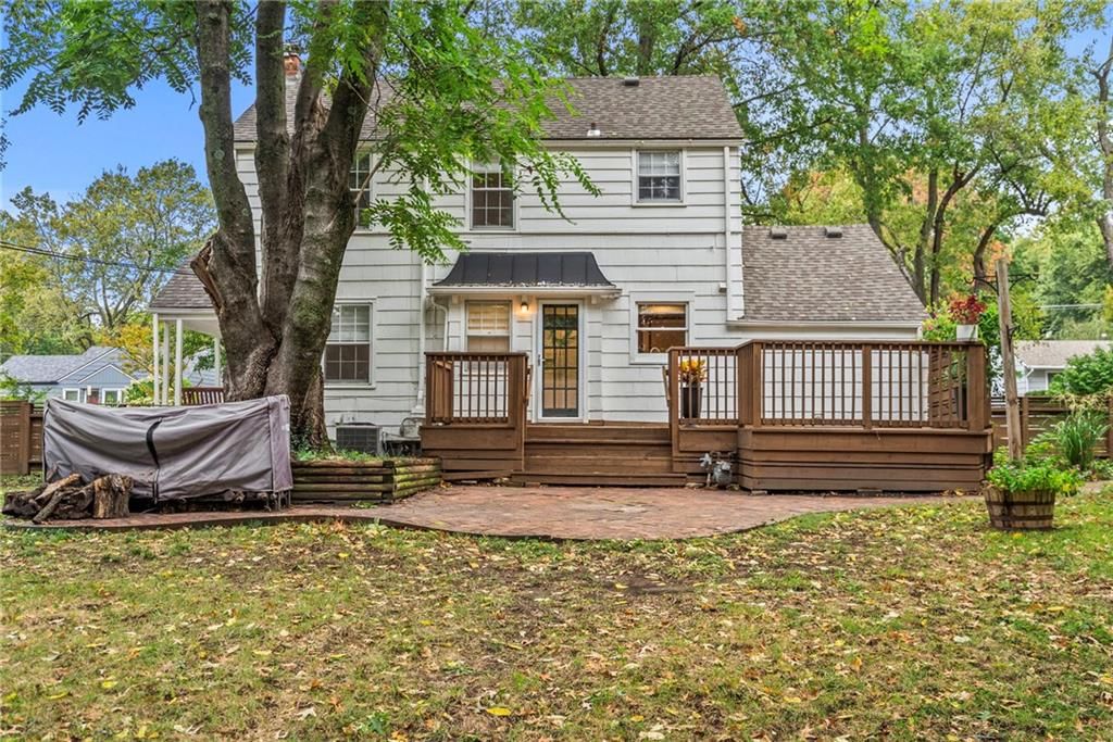 Photo 32 of 32 - 5233 Nall Avenue, Roeland Park, KS 66202