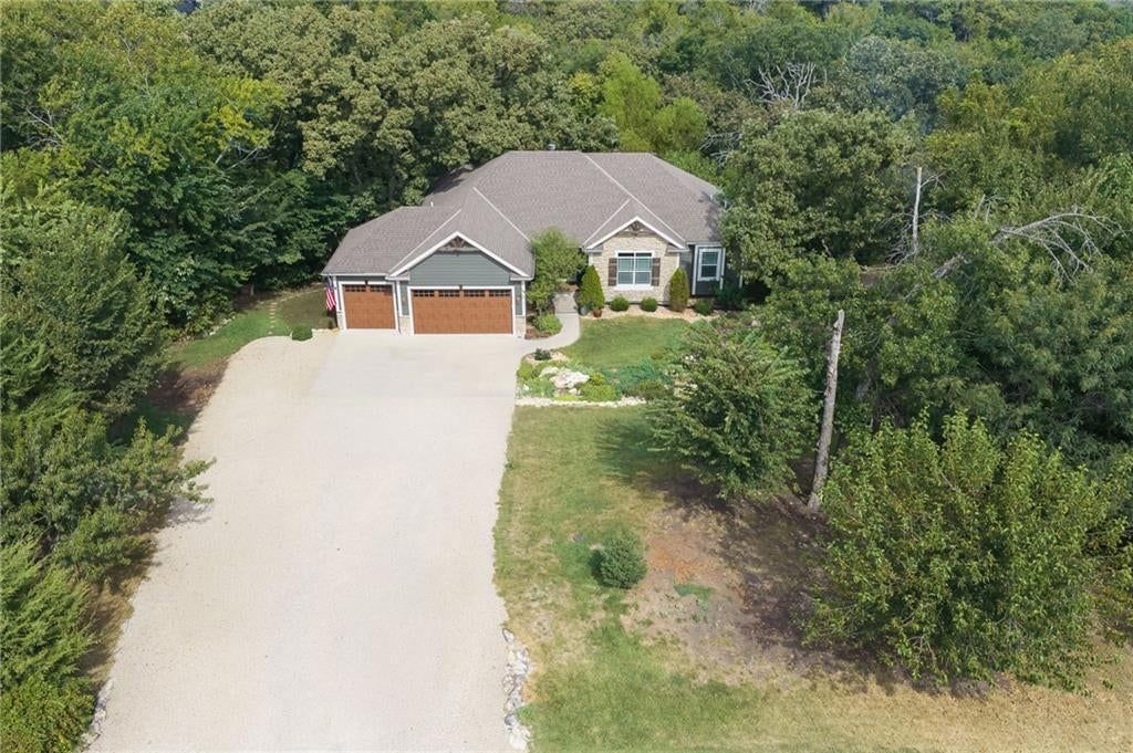 17361 Blue Moon Lane — photo 42