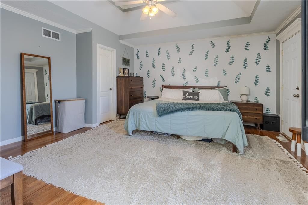 1802 Lauren Lane — photo 9