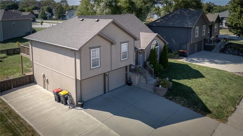 1802 Lauren Lane — photo 30
