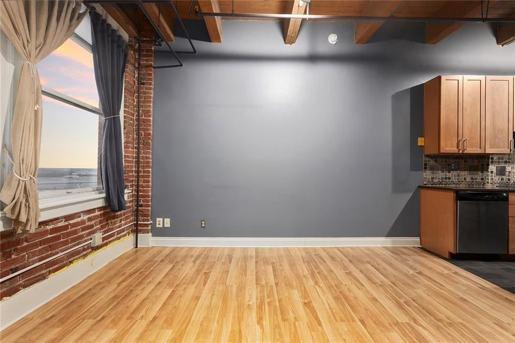 700 Broadway Boulevard — photo 10