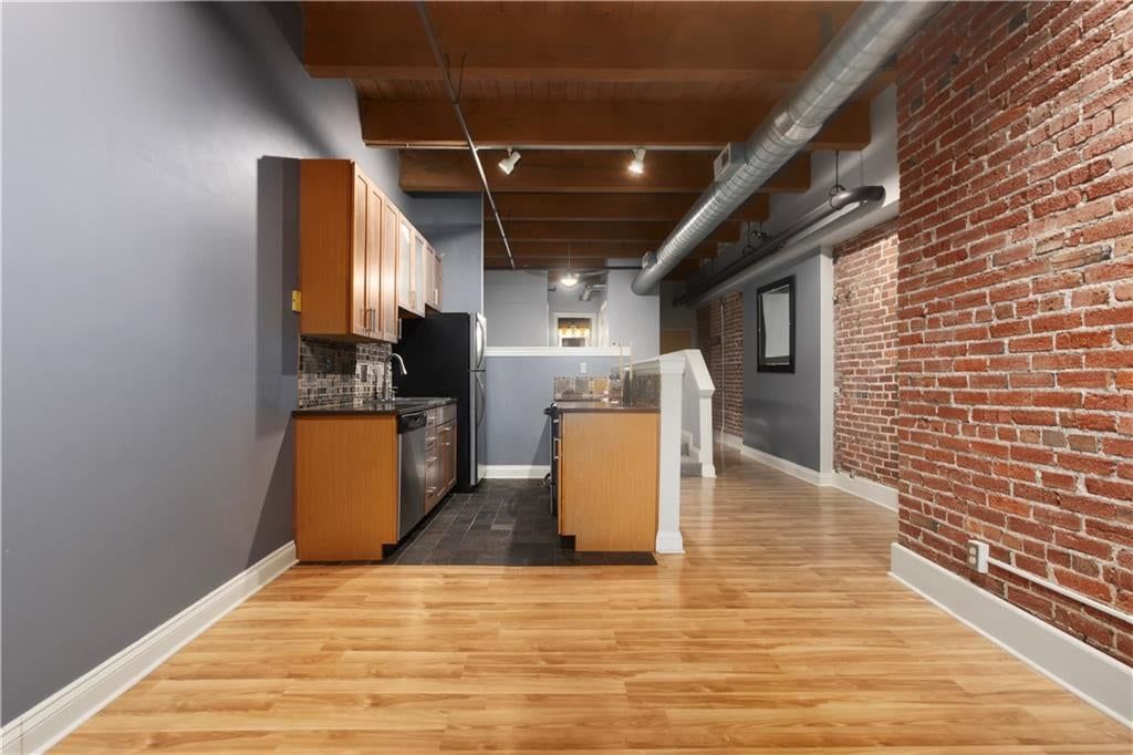 700 Broadway Boulevard — photo 11