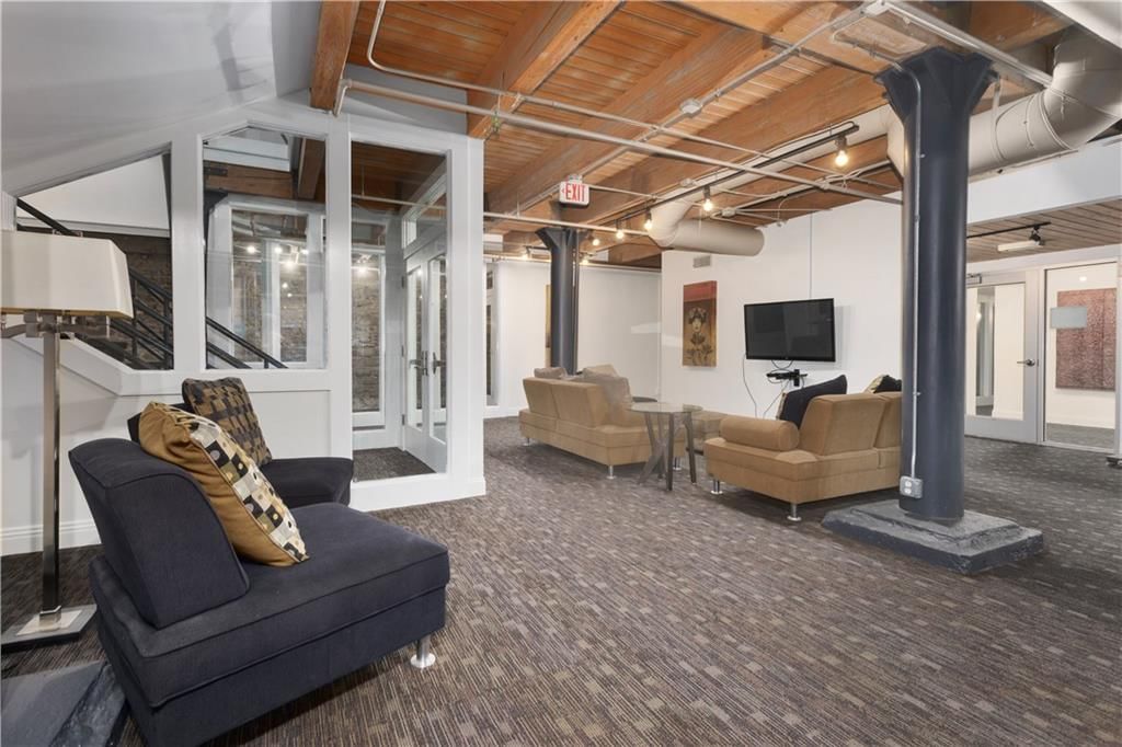 700 Broadway Boulevard — photo 20